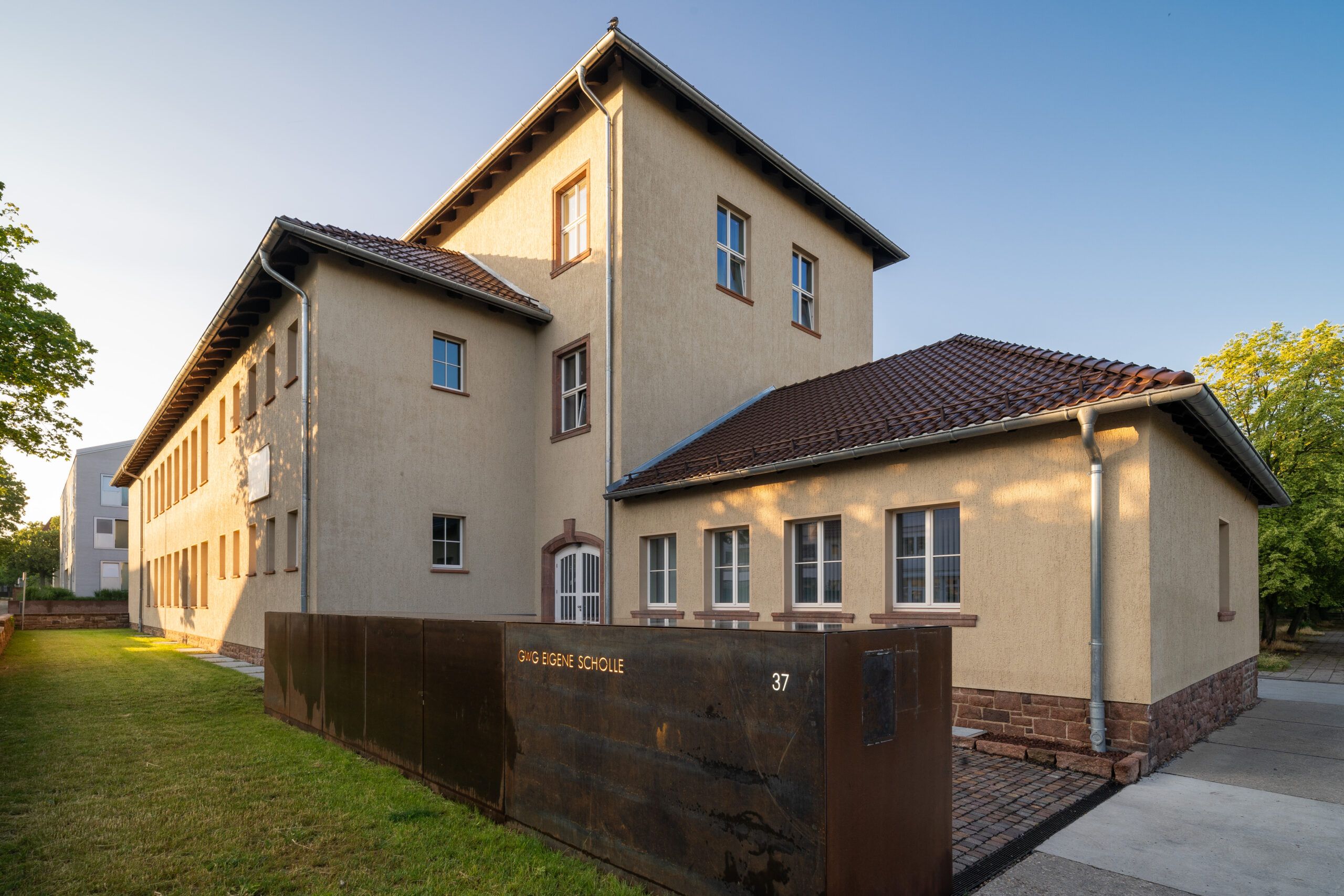 geräumige Maisonette-Wohnung
